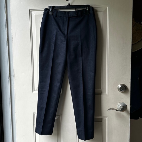 Talbots Curvy Fit High Rise Straight Leg Dress Navy BluePants. Size 2 Petite. - Picture 1 of 14